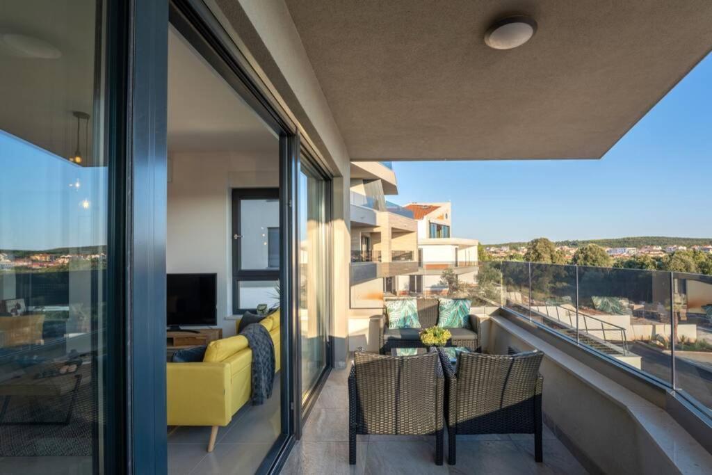 באניולה Apartment Emarin מראה חיצוני תמונה